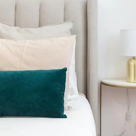 아파트 Principe Real Designer *